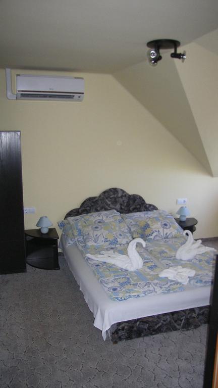 Palma Apartmanhaz Harkány Chambre photo