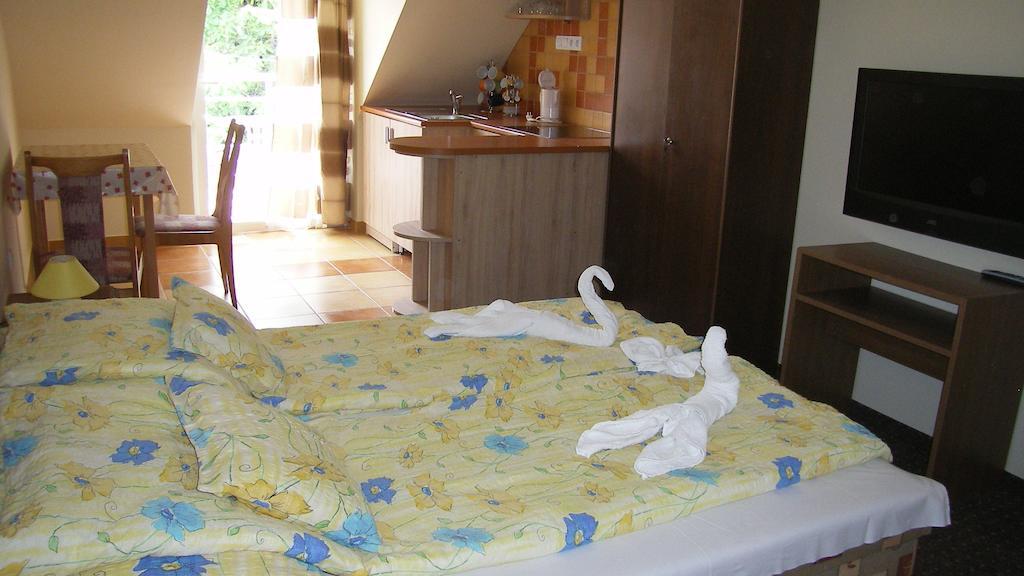 Palma Apartmanhaz Harkány Chambre photo